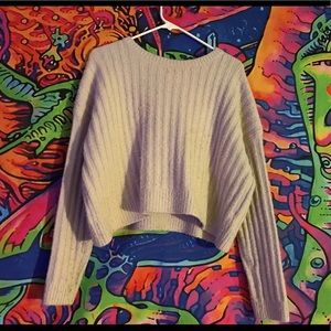 Half cropped fuzzy sweater